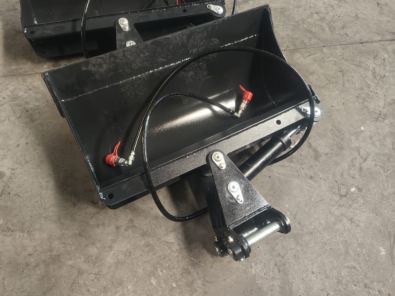 Leveling Bucket attachment for backhoe loader