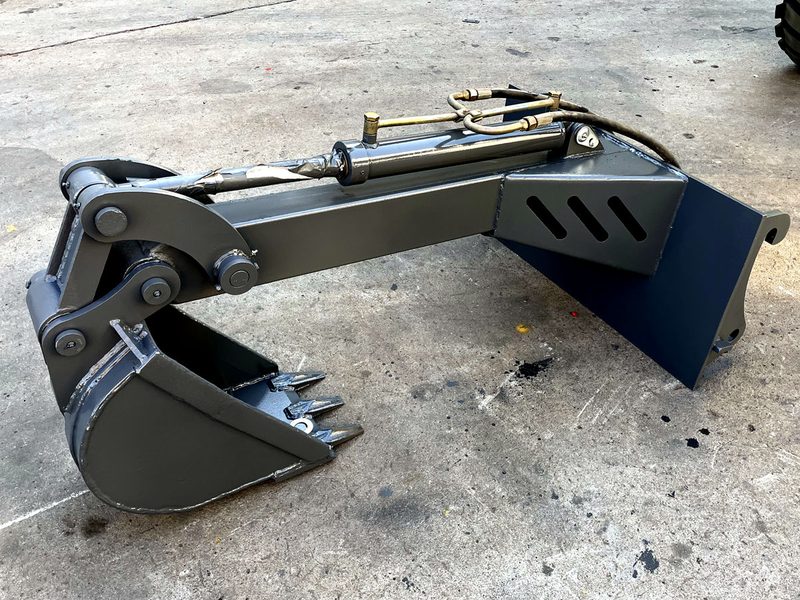 Narrow Bucket attachment for backhoe loader